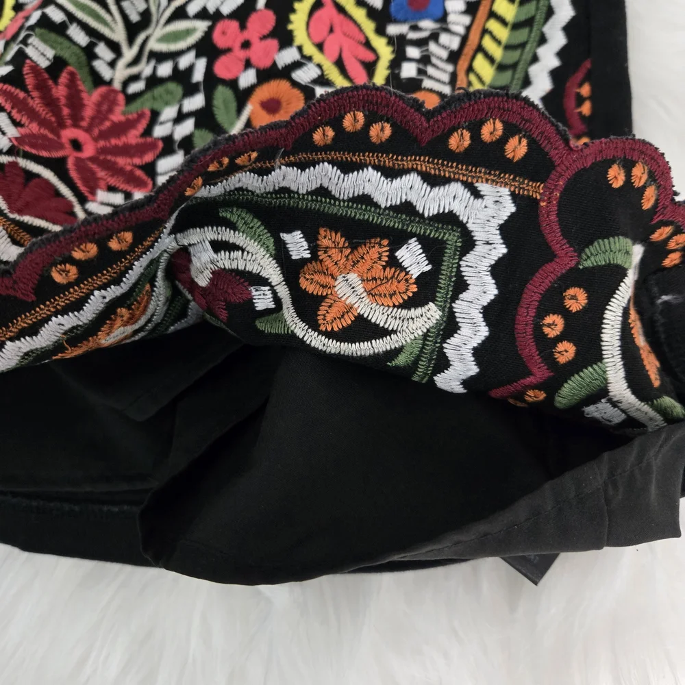 Lulus Embroidered Boho Bohemian Floral Multicolor Skirt Size XS - Picture 4 of 9